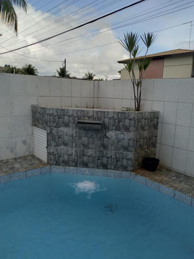 Condominio Moradas De グアラジュバ エクステリア 写真