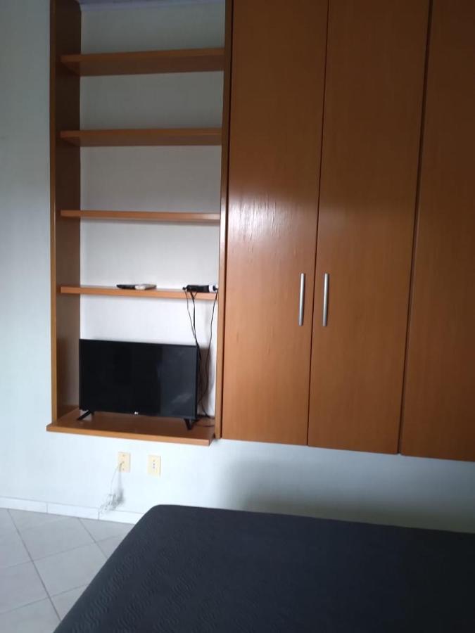 Condominio Moradas De グアラジュバ エクステリア 写真