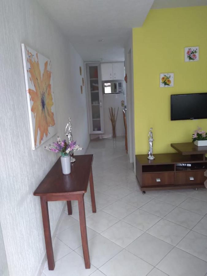 Condominio Moradas De グアラジュバ エクステリア 写真
