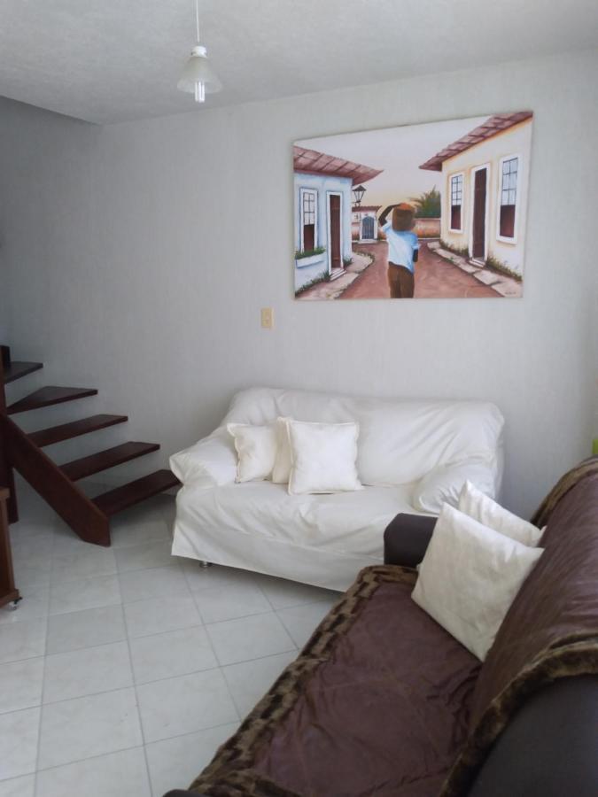 Condominio Moradas De グアラジュバ エクステリア 写真