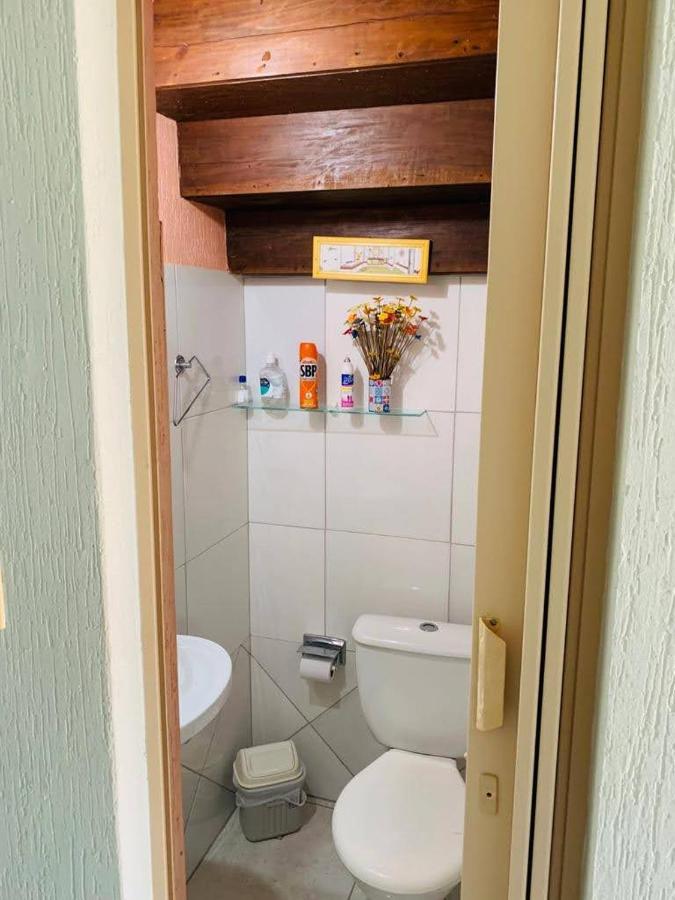 Condominio Moradas De グアラジュバ エクステリア 写真